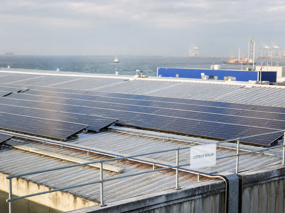 COTECH Coastal industrial rooftop — Rotterdam, Netherlands